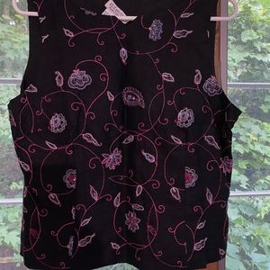 Cute embroidered top
